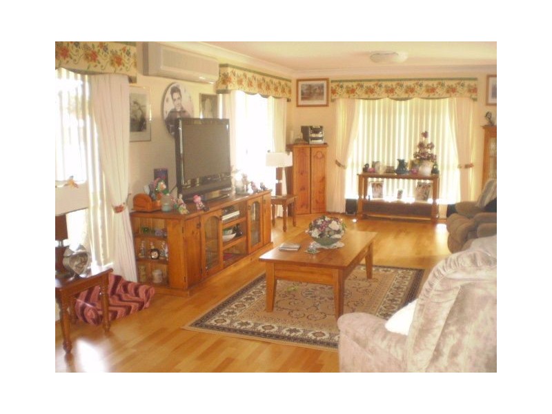 15-17 Champney Court, Cedar Vale QLD 4285