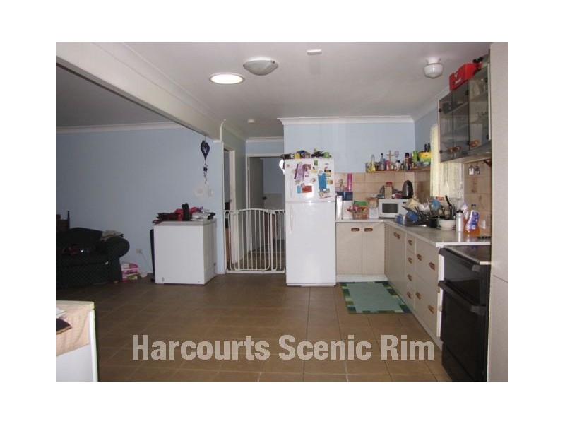 121 Redwood Circle, Jimboomba QLD 4280