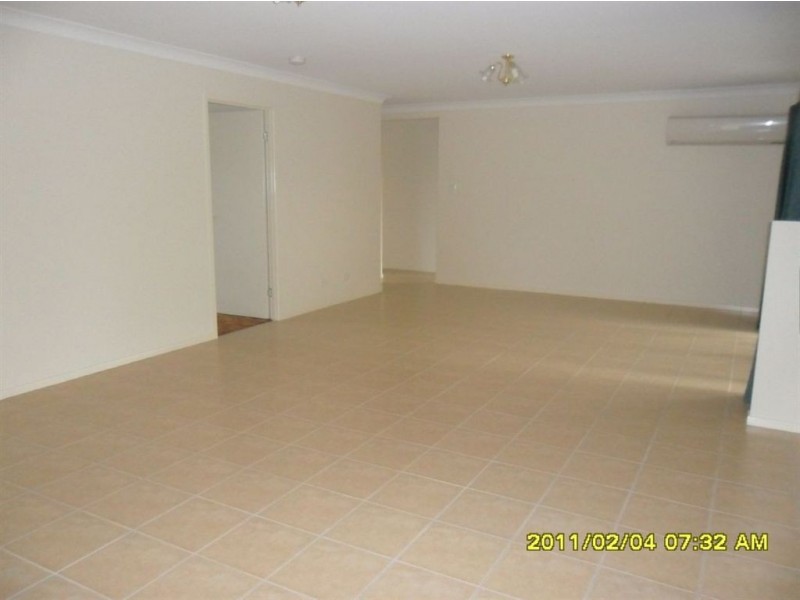 39 Golden Penda Dr, Jimboomba QLD 4280