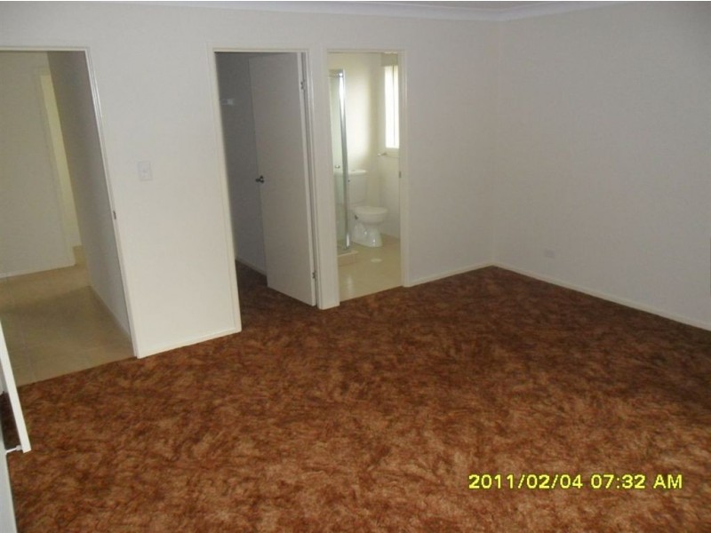 39 Golden Penda Dr, Jimboomba QLD 4280