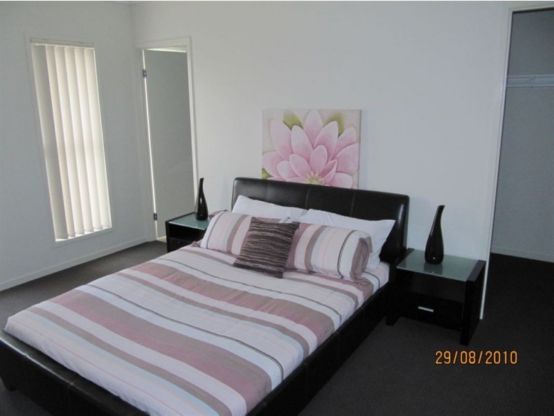 25 Wildwood Crescent, Jimboomba QLD 4280
