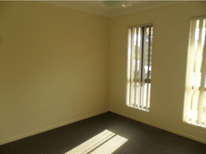 6 Honeygem Place, Jimboomba QLD 4280