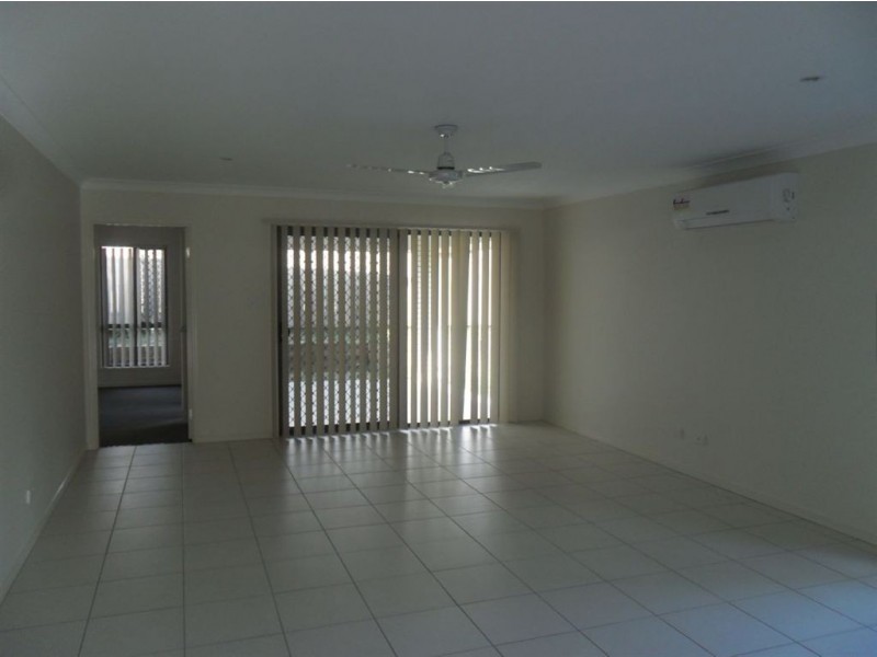 6 Honeygem Place, Jimboomba QLD 4280