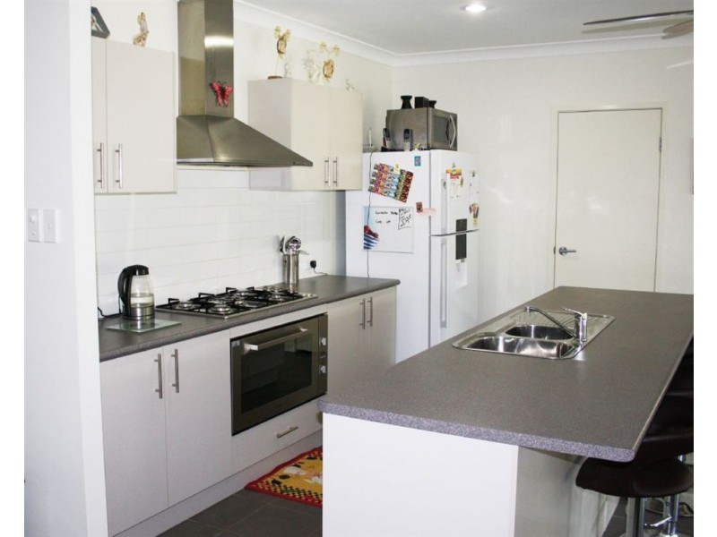 14 Maggie Court, Cedar Vale QLD 4285