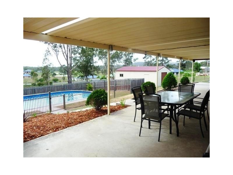 7 Portsmouth Court, Mundoolun QLD 4285