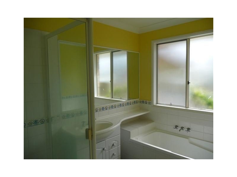 7 Portsmouth Court, Mundoolun QLD 4285