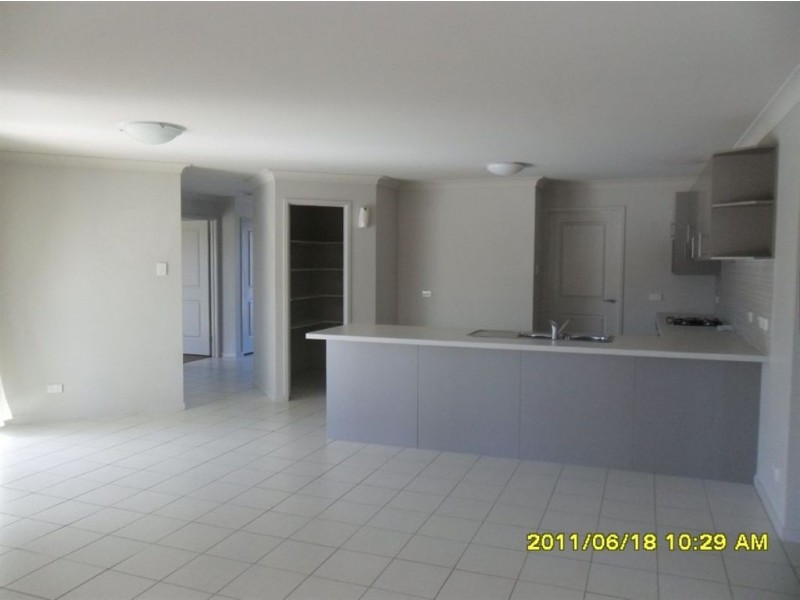 14 Hilltop Crescent, Jimboomba QLD 4280