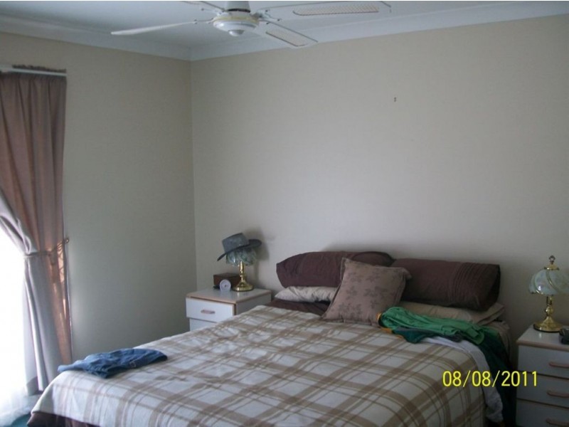 26-28 Russell Court, Cedar Grove QLD 4285