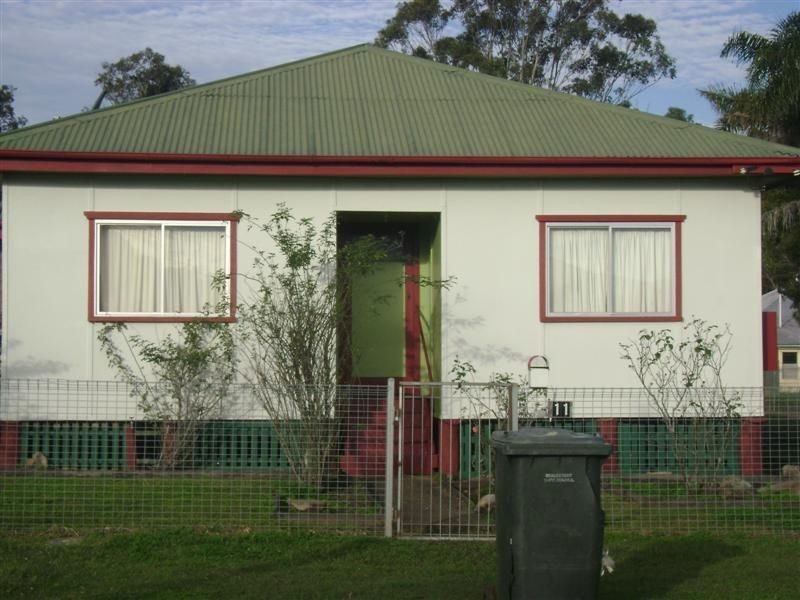 11 Hawkins Street, Beaudesert QLD 4285