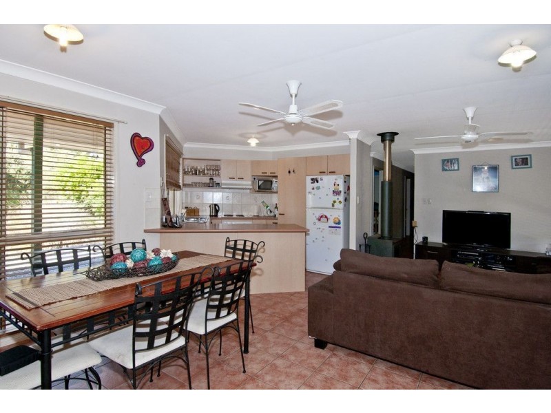 20 Pink Myrtle Court, Jimboomba QLD 4280