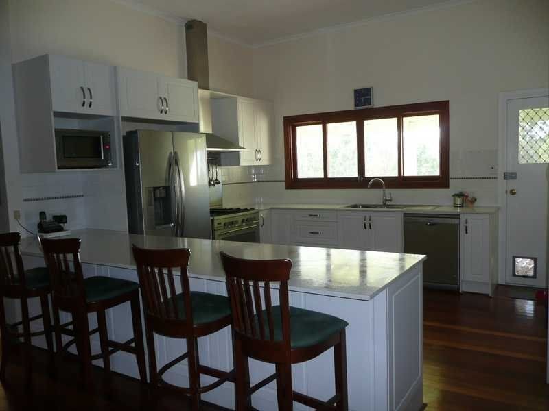 325 Plunkett Road, Tamborine QLD 4270