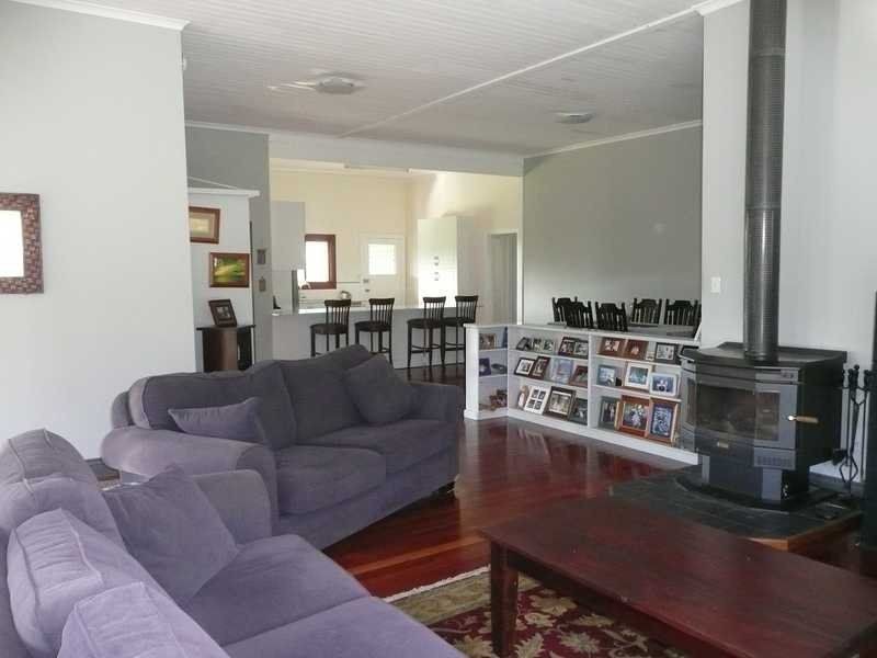 325 Plunkett Road, Tamborine QLD 4270