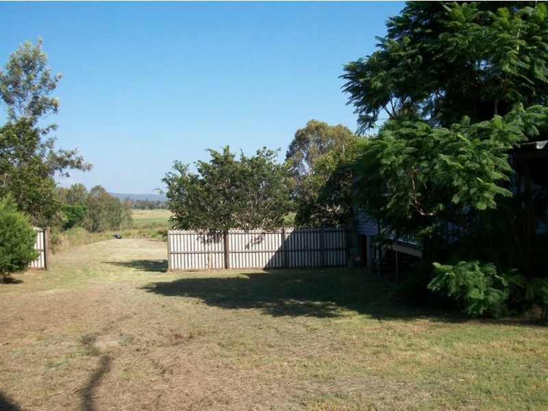 Woodhill QLD 4285