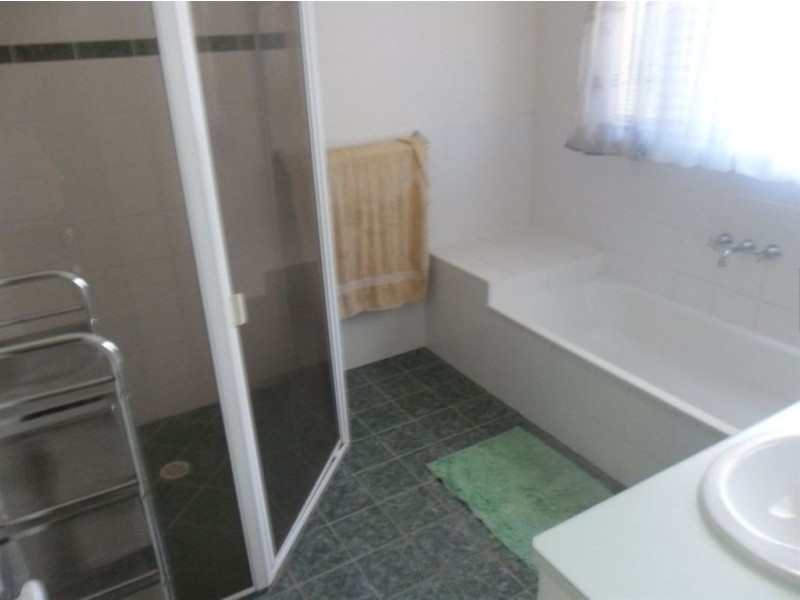 13 Spring Street, Jimboomba QLD 4280