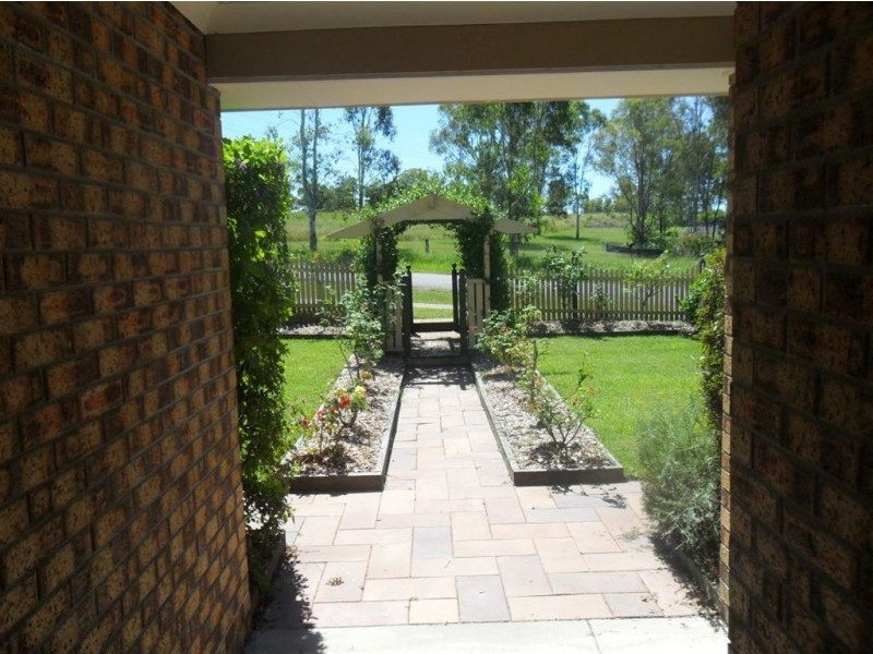 13 Spring Street, Jimboomba QLD 4280