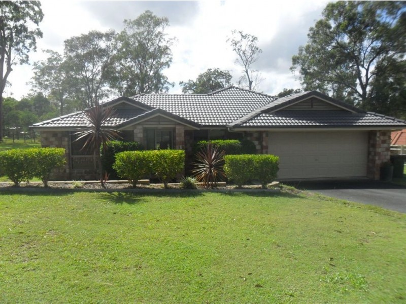 63 Platypus Dr, Greenbank QLD 4124
