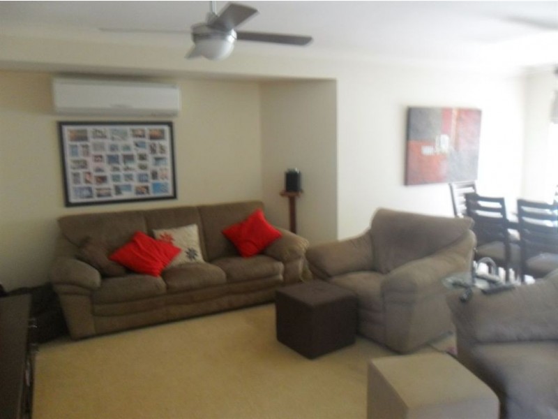 63 Platypus Dr, Greenbank QLD 4124