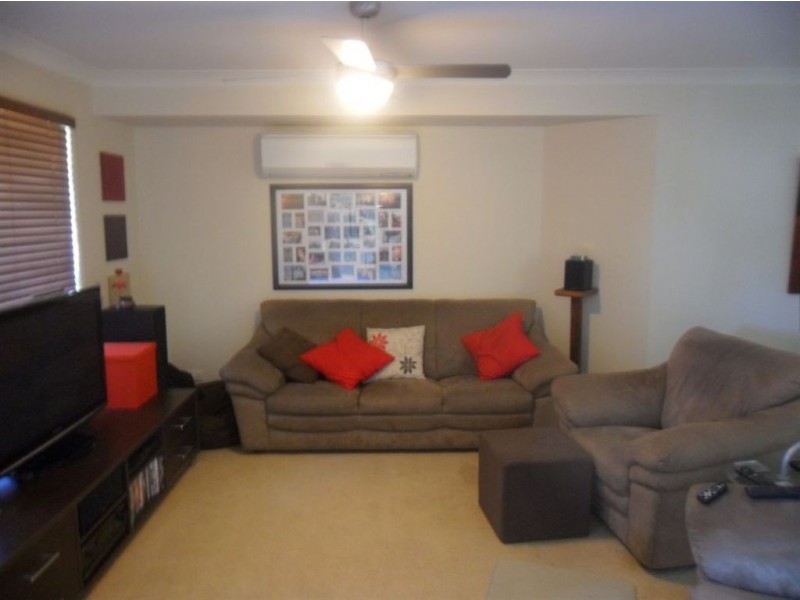 63 Platypus Dr, Greenbank QLD 4124