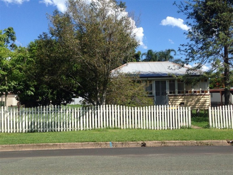 23 Edward Street, Beaudesert QLD 4285