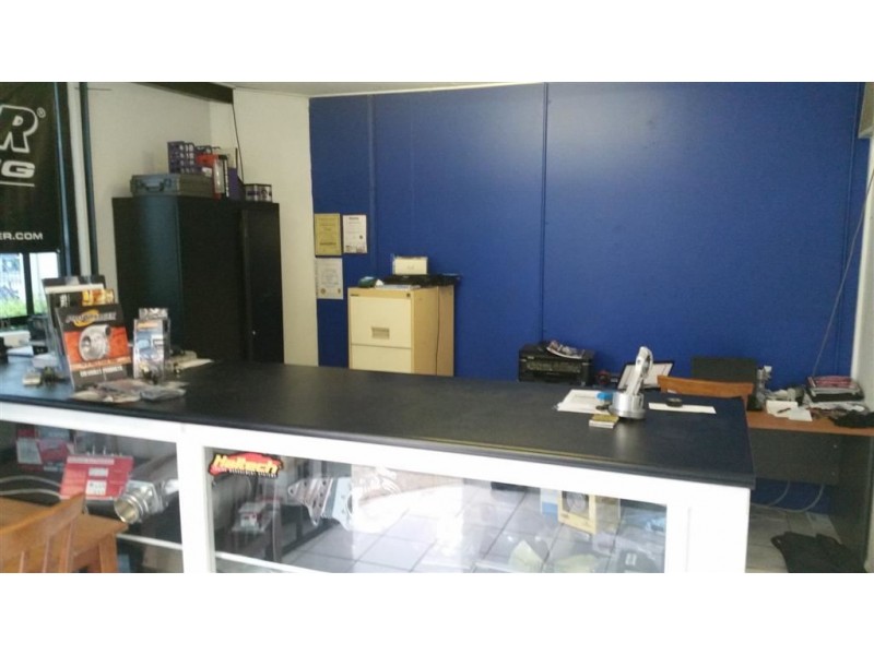 1/24 Tradelink Road, Hillcrest QLD 4118