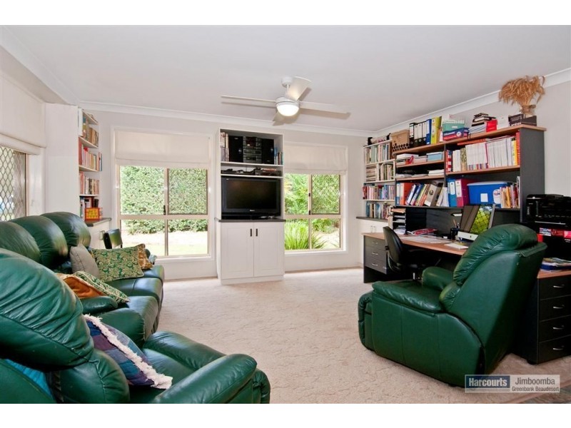 8 Humphries Road, Jimboomba QLD 4280