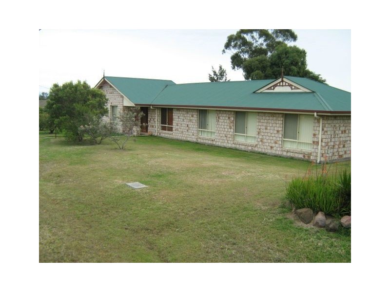 31 Shamrock Drive, Gleneagle QLD 4285