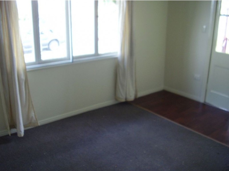 106 MOUNT LINDESAY HWY, Gleneagle QLD 4285