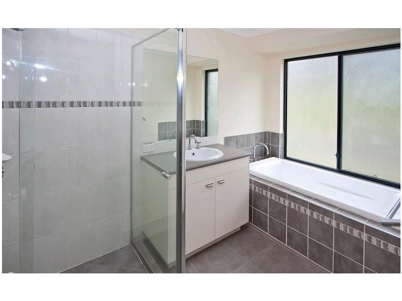 49 Fern Tree Court, Cedar Vale QLD 4285