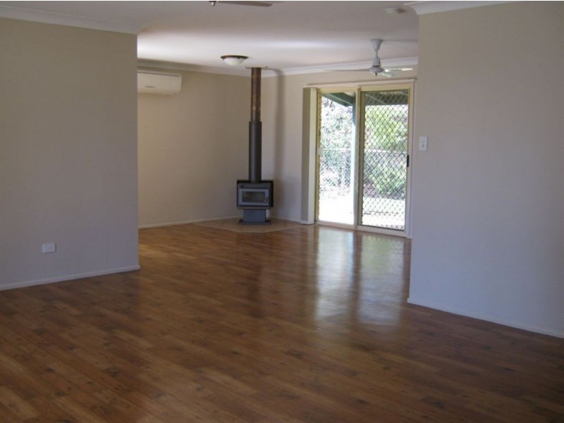 24 Naylor Drive, Tamborine QLD 4270