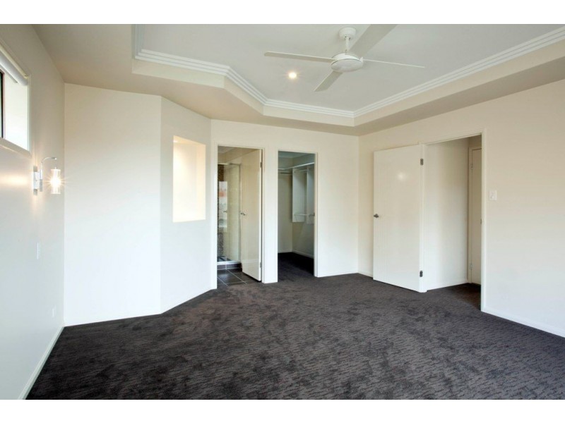 5 Wildwood Crescent, Jimboomba QLD 4280