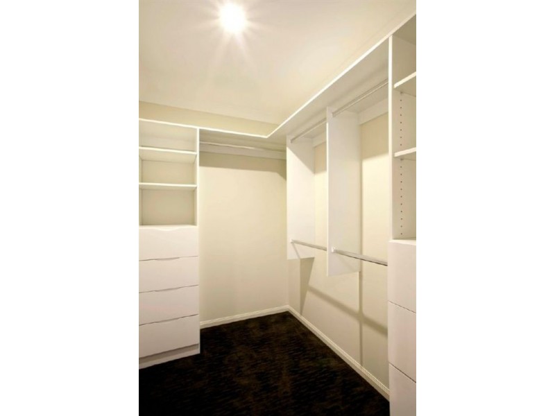 5 Wildwood Crescent, Jimboomba QLD 4280