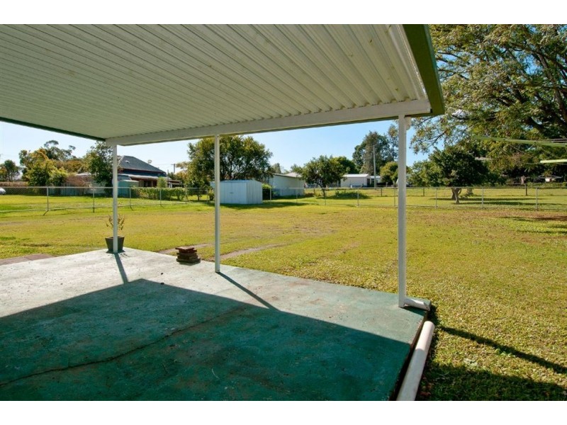 2 James Street, Beaudesert QLD 4285