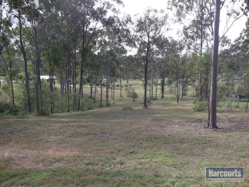 108 Anne Collins Crescent, Mundoolun QLD 4285