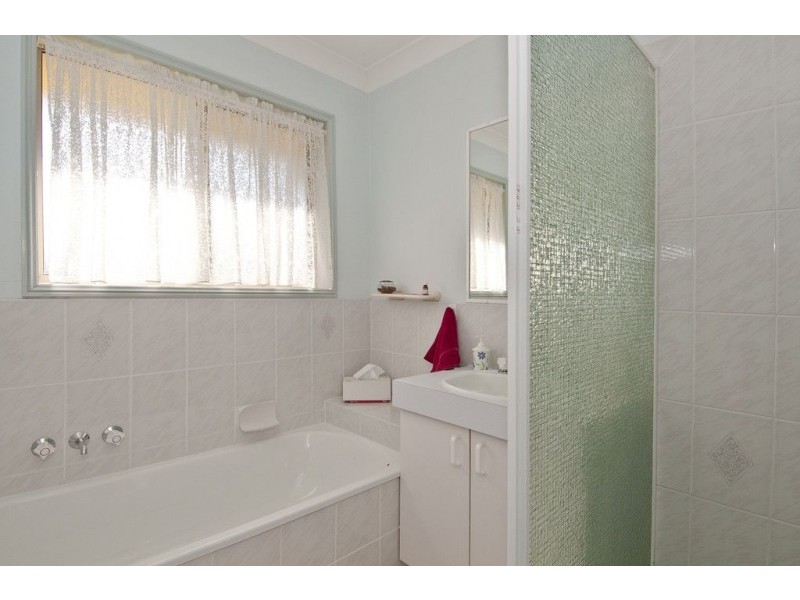 44 Thylungra Road, Park Ridge South QLD 4125