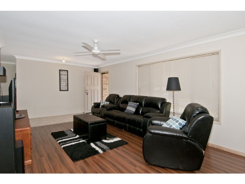 11 Sales Street, Jimboomba QLD 4280