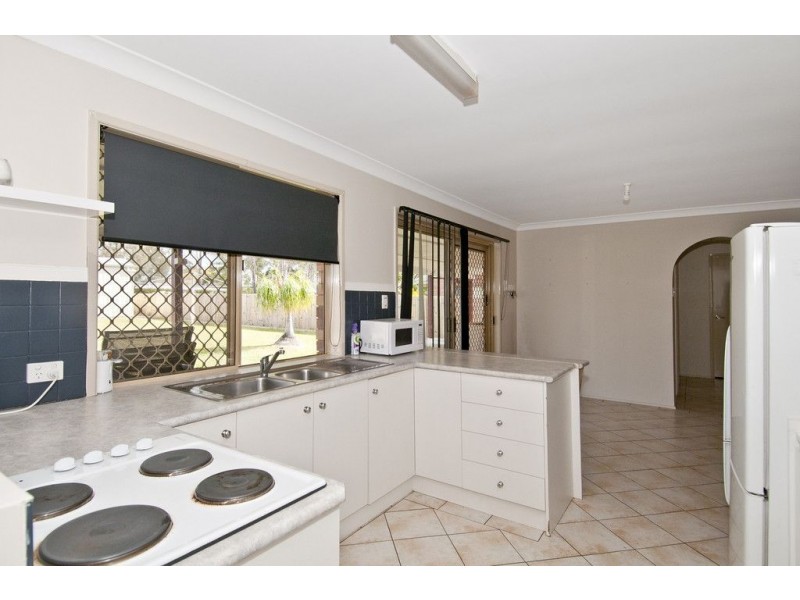 11 Sales Street, Jimboomba QLD 4280