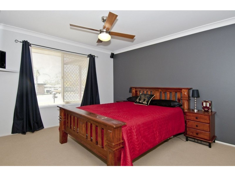 11 Sales Street, Jimboomba QLD 4280