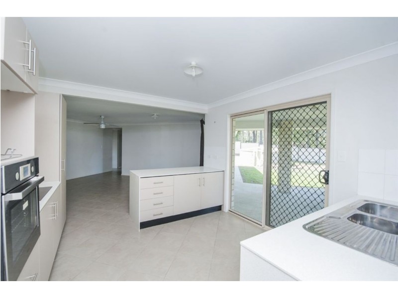 19-21 Indigo Place, Gleneagle QLD 4285