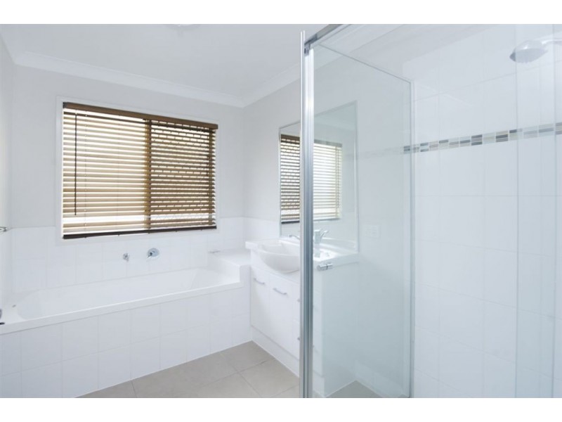 19-21 Indigo Place, Gleneagle QLD 4285