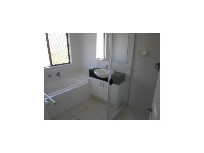 Gleneagle QLD 4285