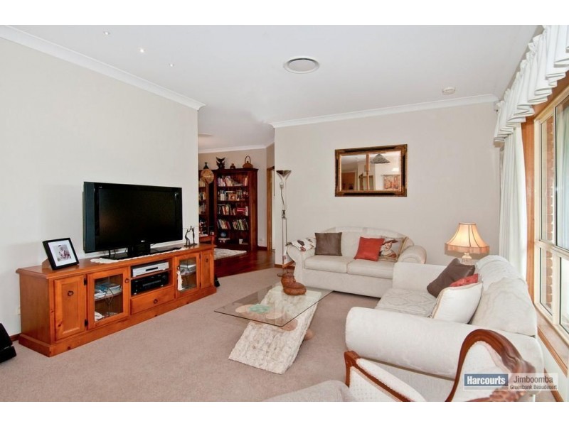 93 Michelle Drive, Cedar Grove QLD 4285