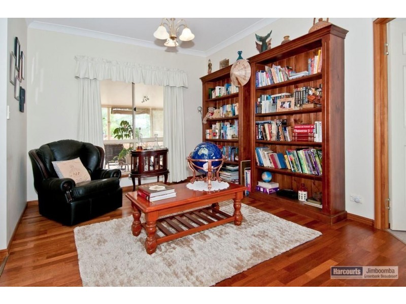 93 Michelle Drive, Cedar Grove QLD 4285