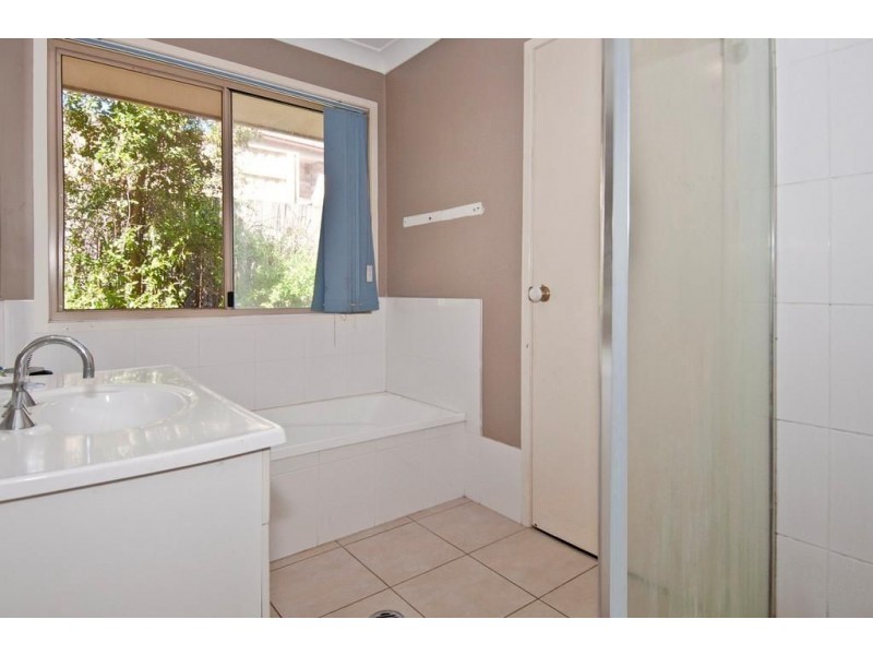 12 Picnic Place, Canungra QLD 4275