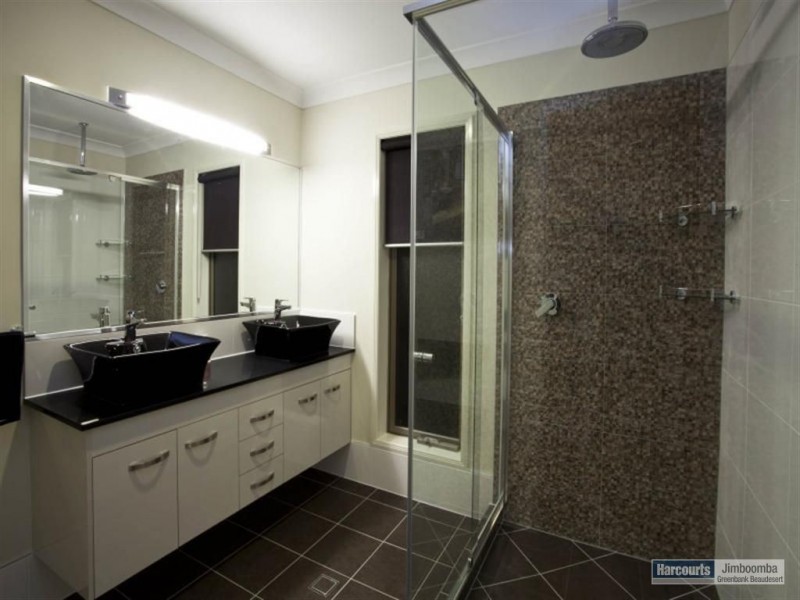 5 Wildwood Cresent, Jimboomba QLD 4280