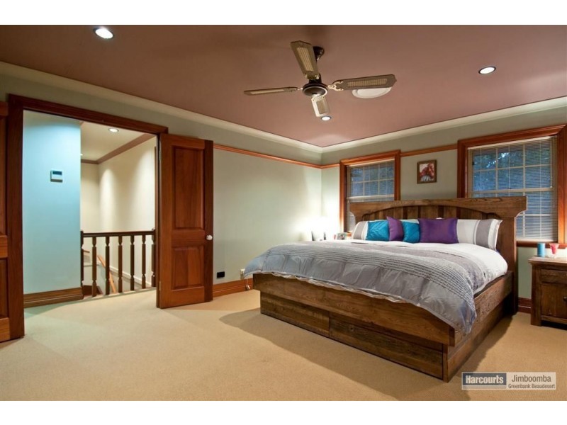 39 Spinebill Drive, Greenbank QLD 4124