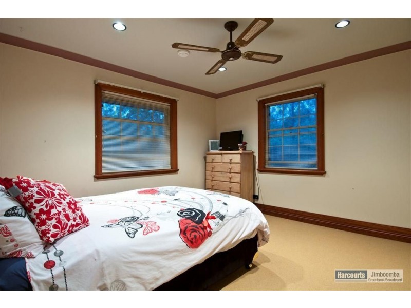 39 Spinebill Drive, Greenbank QLD 4124