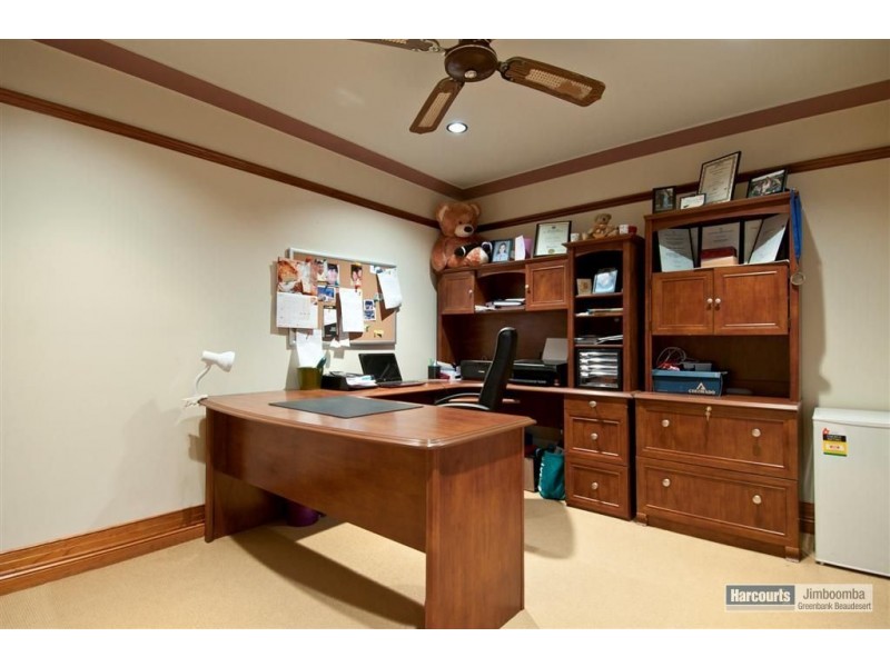 39 Spinebill Drive, Greenbank QLD 4124