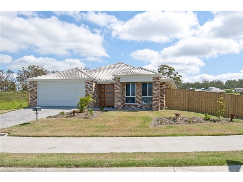 2 Lachlan Street, Gleneagle QLD 4285