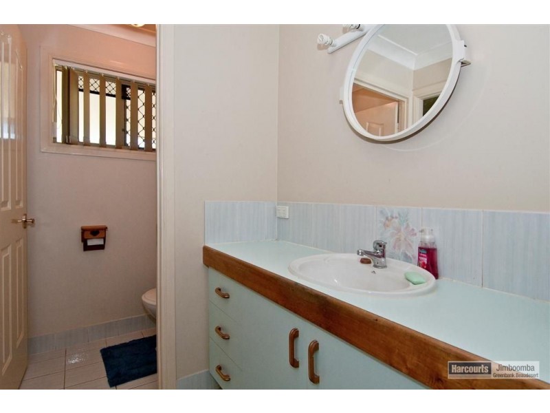 77 Jindabyne Court, Greenbank QLD 4124