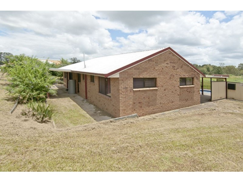 74 Vista Road, South Maclean QLD 4280
